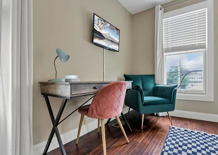 Сasa de vacaciones Housepitality - The Game House - 2 Br Columbus