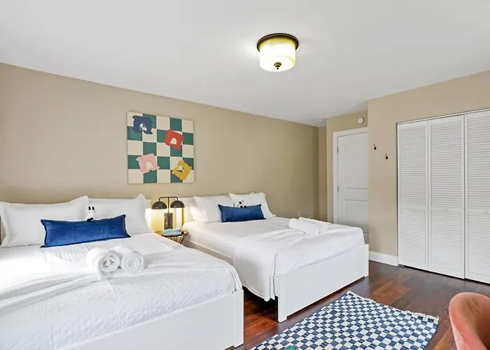 Housepitality - The Game House - 2 Br