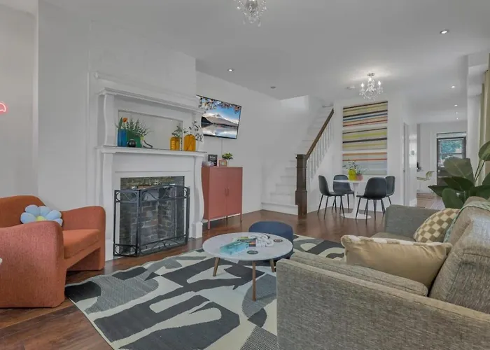Housepitality - The Game House - 2 Br Сasa de vacaciones Columbus